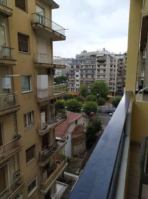 Cozy Studio, 1Min From Kamara Θεσσαλονίκη 0*,