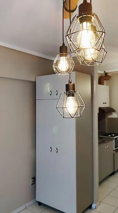 Apartment Cozy Studio, 1Min From Kamara Thessaloniki